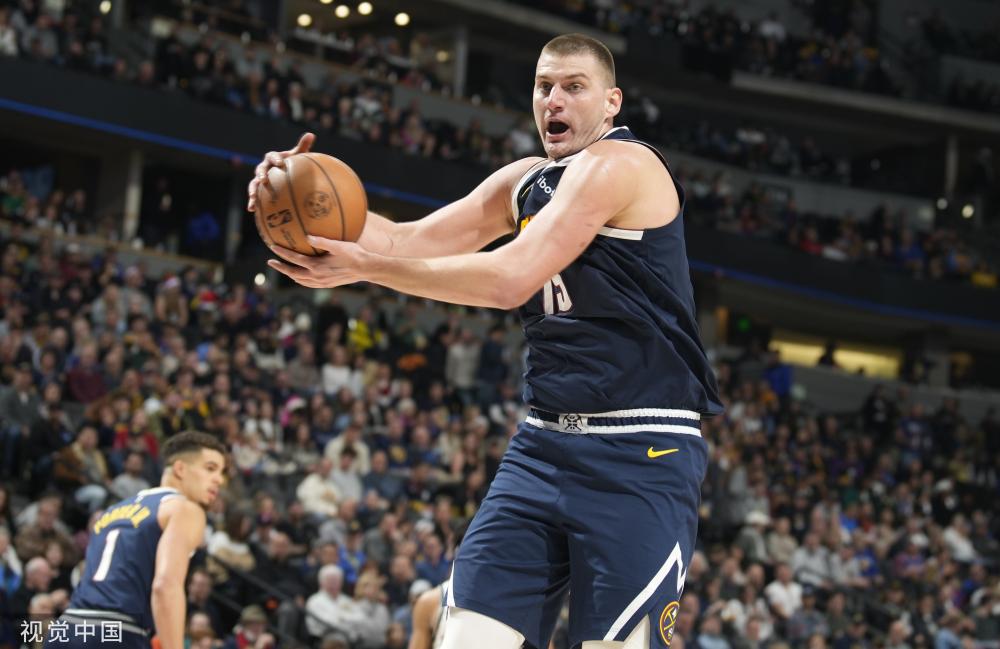 篮板手是球 篮板手是球