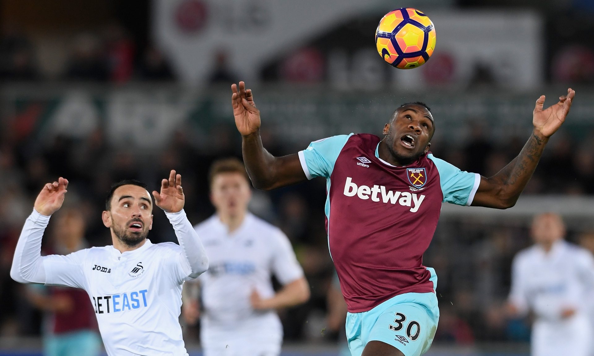 德转列英格兰球员转会费排行:三名球员破亿,吉滕斯位列第九.